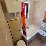 Auf Zwei Etagen Mit Terrasse Und Balkon By Interhome Klenovica