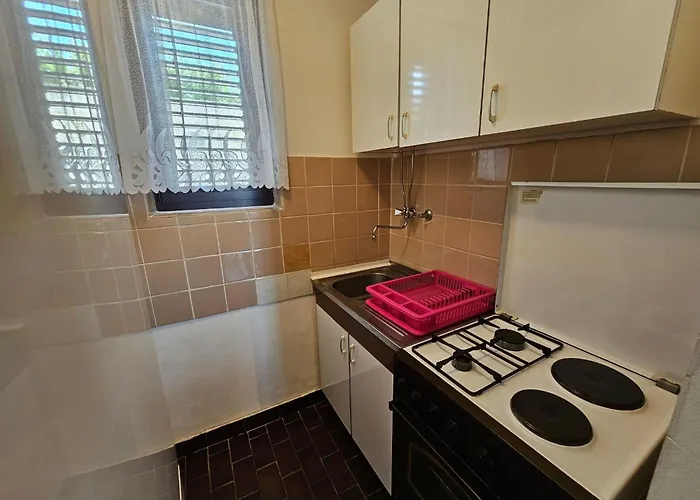 Appartement Auf Zwei Etagen Mit Terrasse Und Balkon By Interhome Klenovica