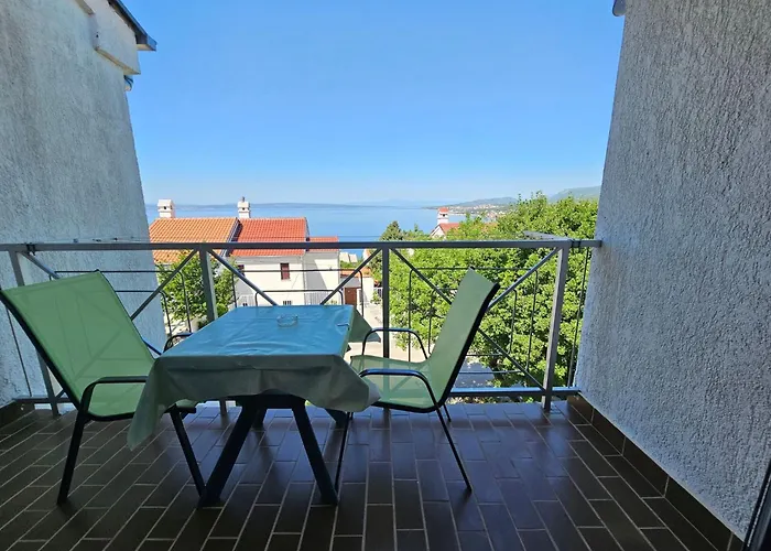 Appartement Auf Zwei Etagen Mit Terrasse Und Balkon By Interhome Klenovica
